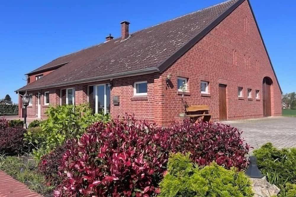 Ferienhaus für 22 Gäste mit 300m² in Niederlangen in Niederlangen, Emsland
