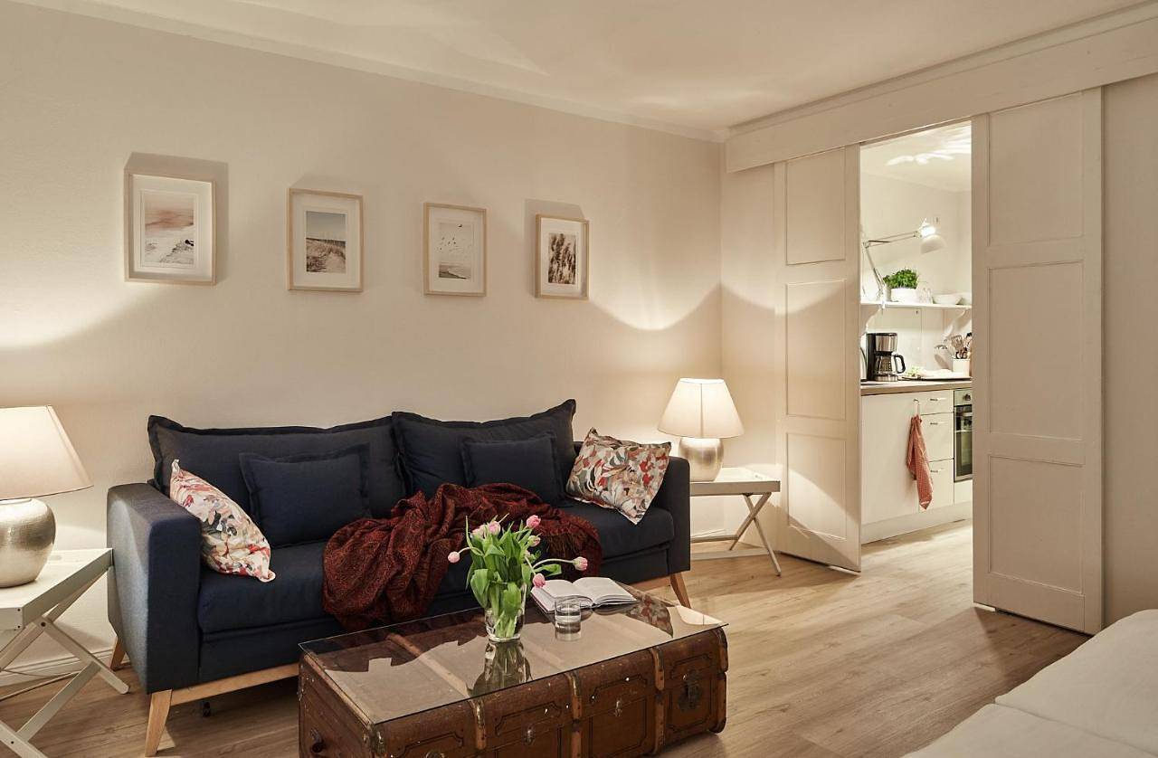 Ganze Wohnung, Gut Hohenstein - Platanenappartment in Barkelsby, Rendsburg-Eckernförde