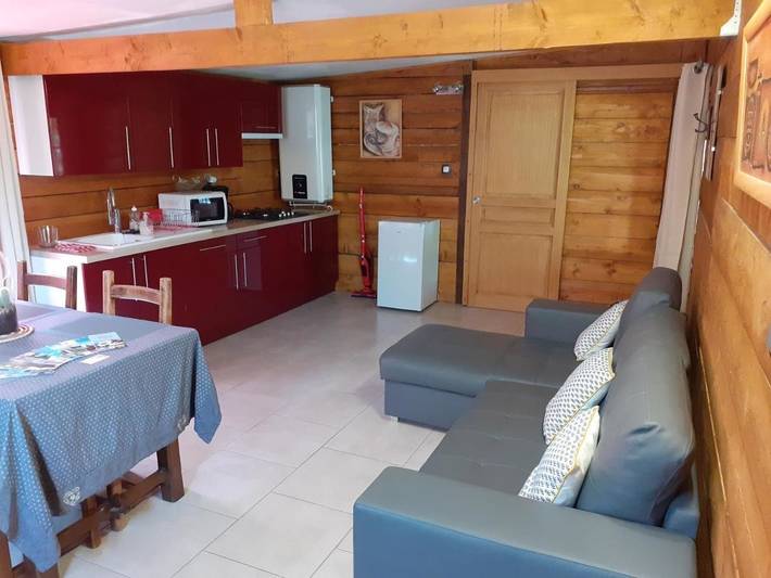 Location de vacances pour 4 personnes, avec jardin et vue à Crazannes - 4