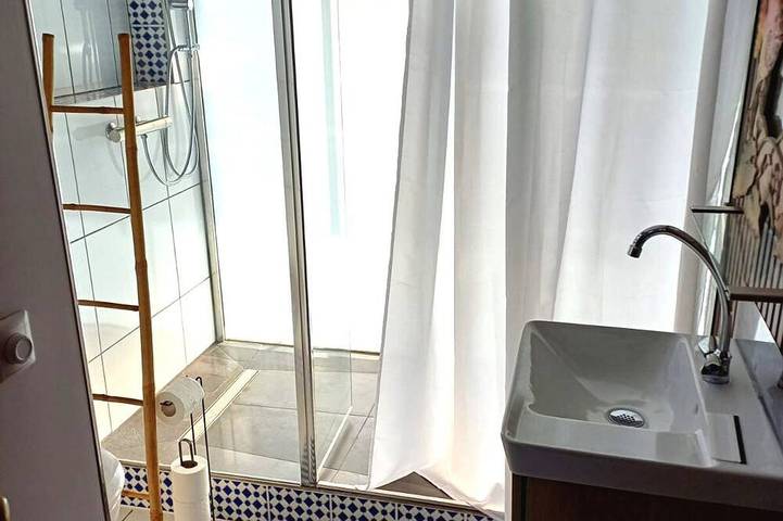 Location de vacances pour 4 personnes, avec jacuzzi à Saint-Sulpice-de-Roumagnac - 4