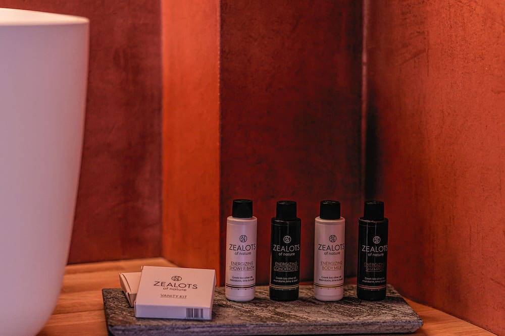 Mimi and Coco villa Augustus in Paramonas, Korfu