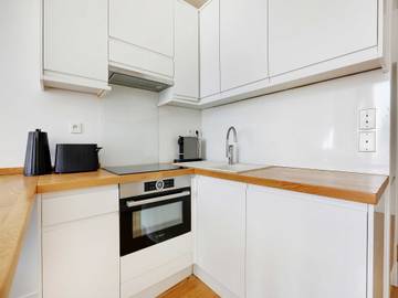 Appartement De Vacances pour 2 Personnes dans Levallois-Perret, Hauts-de-Seine, Photo 1