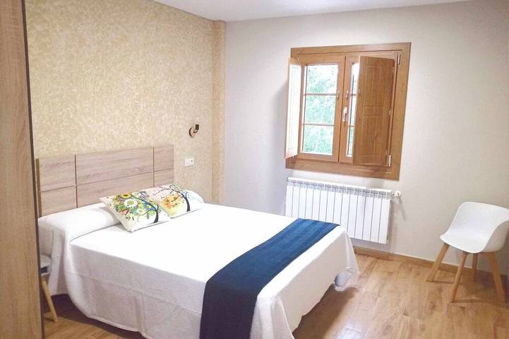 Gîte pour 5 personnes, avec piscine ainsi que balcon et jardin à Tapia de Casariego - 3