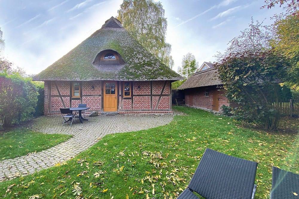 Ganze Wohnung, „Entspannung pur im Ferienhaus Kleine Flucht an der Ostsee“ in Lenste, Grömitz