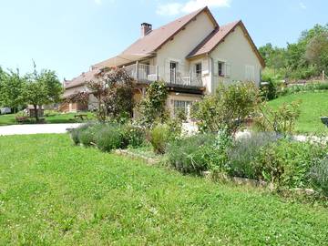 Chambre d’hôte pour 2 personnes, avec jacuzzi et jardin dans vallée de l'Ouche