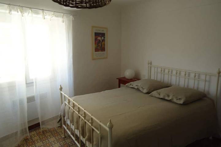 Location de vacances pour 5 personnes, avec jardin et terrasse à Châteauneuf-Val-Saint-Donat - 2