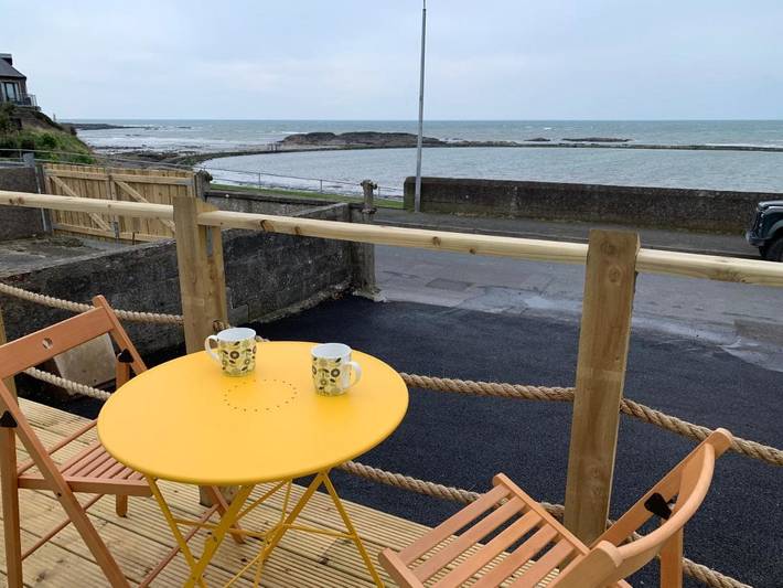 Holiday rental for 4 people, with Balcony and Terrace as well as Garden and Lake view in County Down