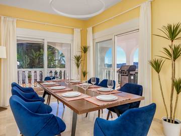 Holiday Rental for 8 People in Mijas Costa, Mijas, Photo 2