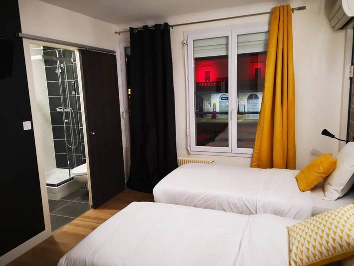 Hôtel pour 4 personnes, avec vue et terrasse