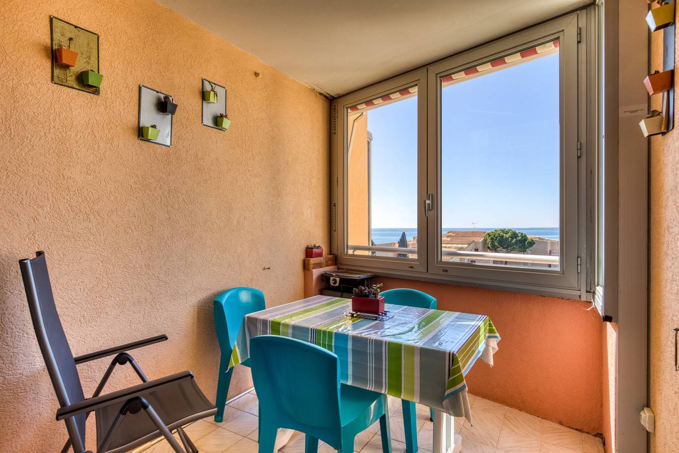 Ganze Wohnung, Strandauszeit in Sète – Apartment mit Parkplatz, 100 m vom Strand entfernt in Sete, Mittelmeerküste (Frankreich)