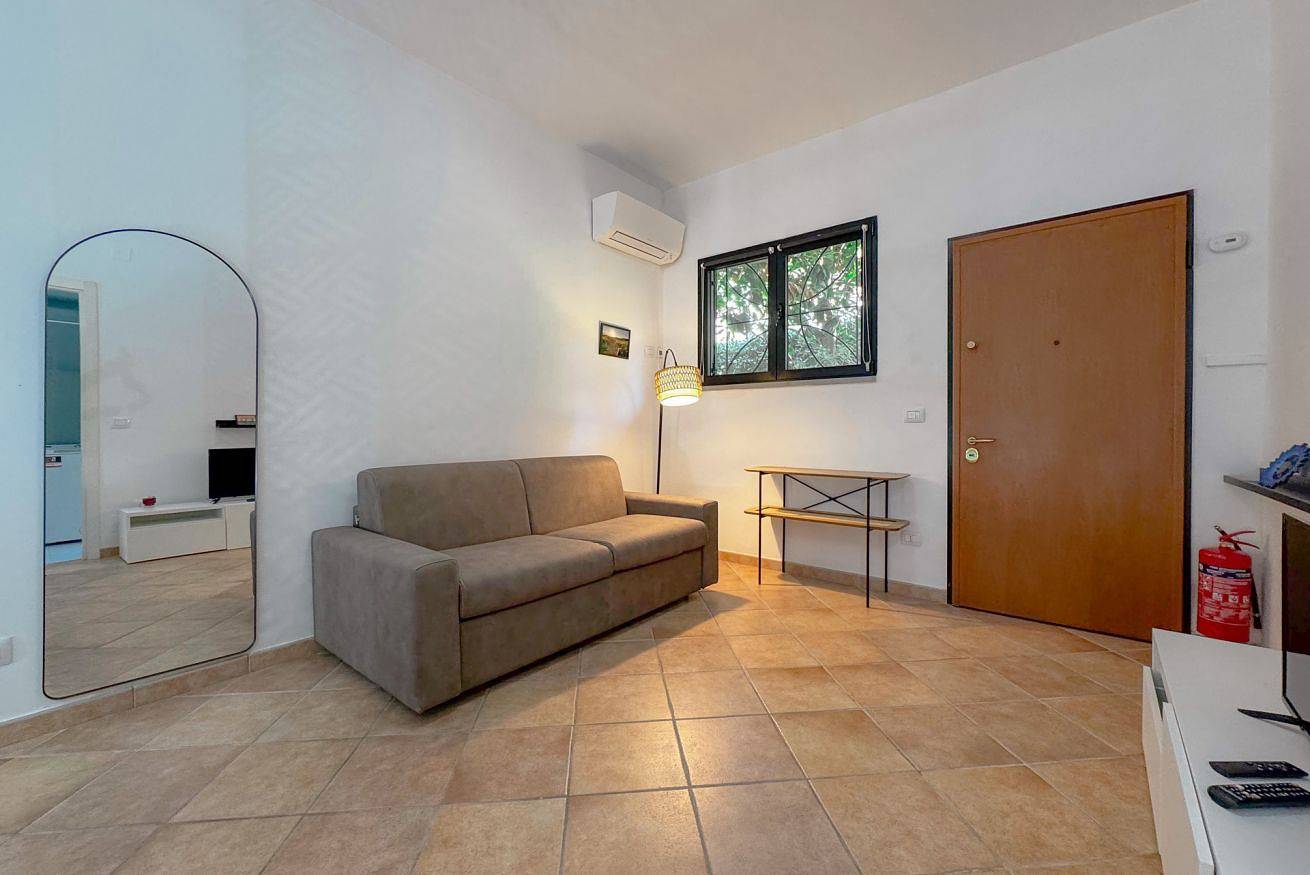 Ganze Wohnung, Modern & Cozy Studio Steps from Beach in San Benedetto del Tronto, Riviera delle Palme