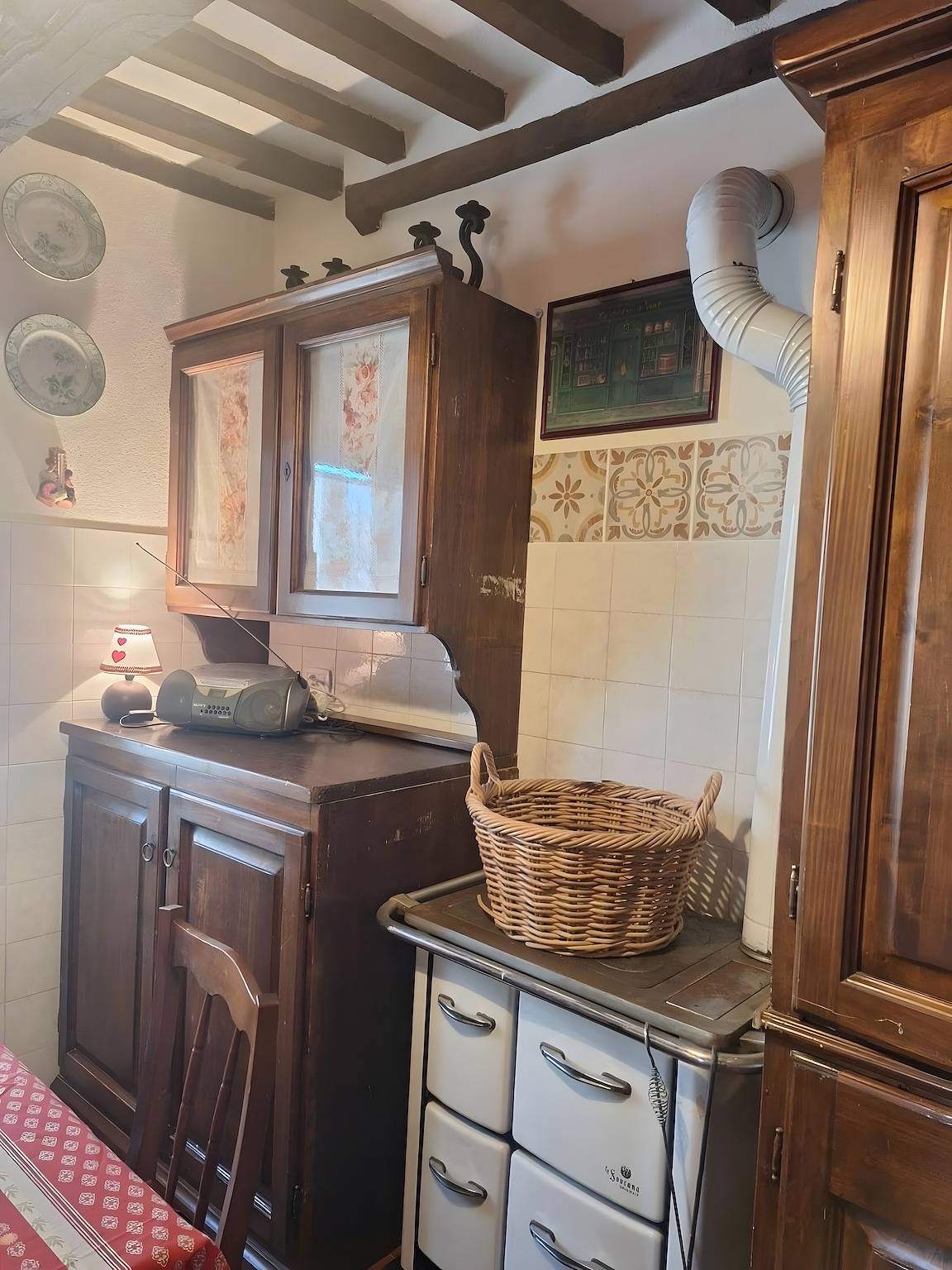 Ganze Wohnung, Apartment „La Casa Di Falstaff“ mit Bergblick, Balkon und Wlan in Santa Fiora, Grosseto Provinz