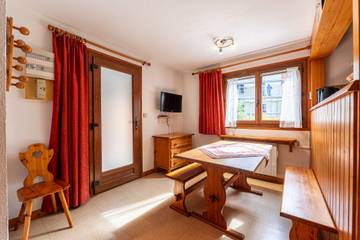 Appartement De Vacances pour 4 Personnes dans Pralognan-la-Vanoise, Parc National de la Vanoise, Photo 2