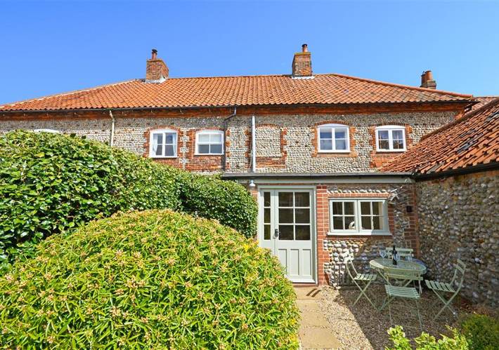 Holiday rental for 6 people, with garden, with pets in Blakeney