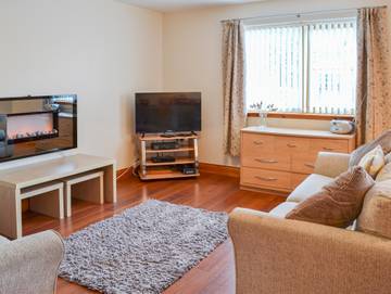 Log Cabin for 6 People in Aviemore, Highlands, Photo 1