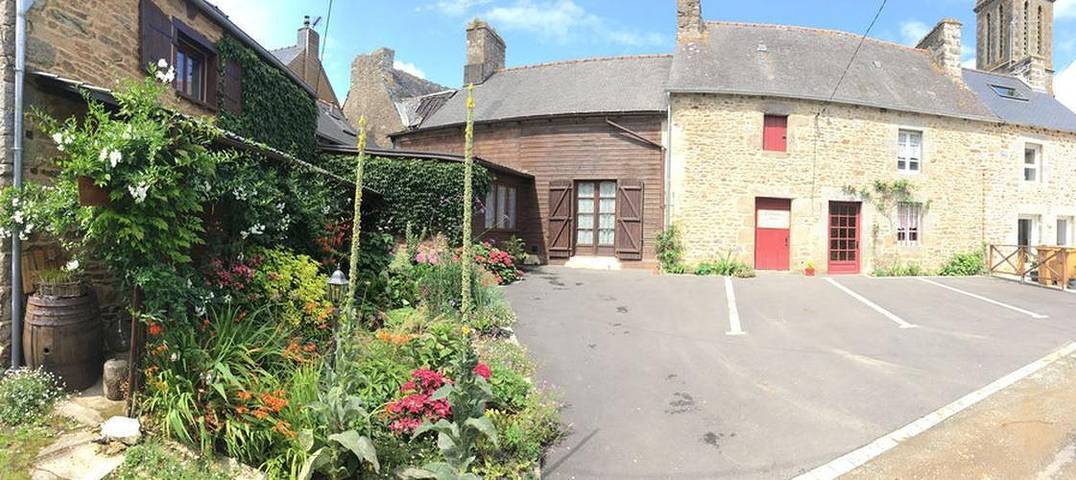Chambre d’hôte pour 2 personnes, avec jardin à Saint-Carreuc - 2