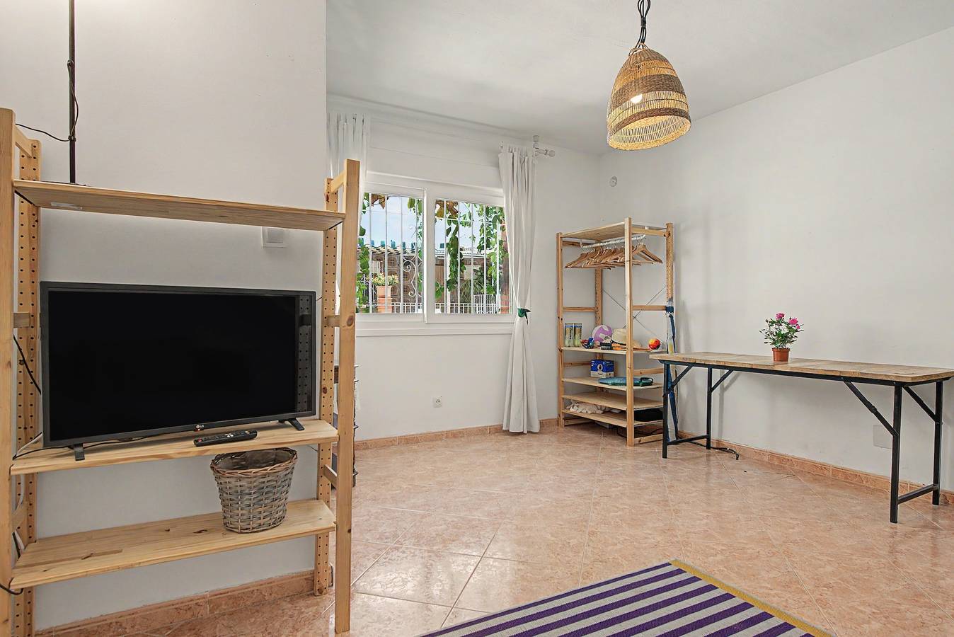 Geheel appartement, Appartement 'El Olivo 2' met 2 privéterrassen, Wi-Fi en airconditioning in Málaga (Este), Malaga