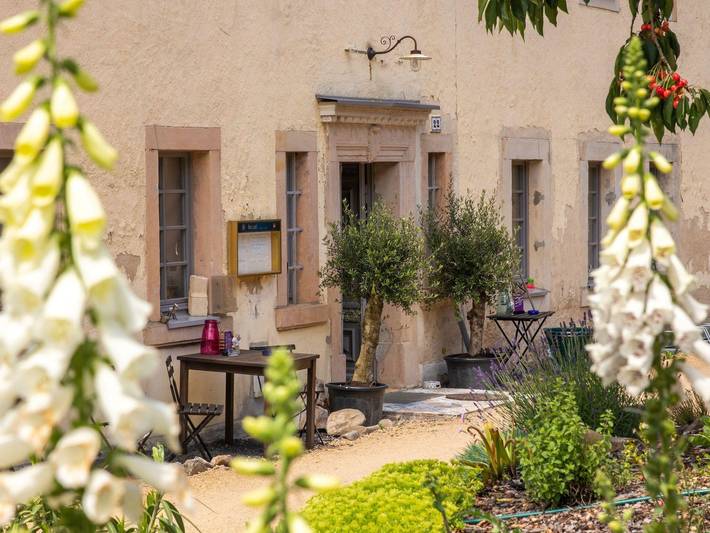 Ferienwohnung für 2 Personen, mit Balkon und Terrasse sowie Garten in Oybin