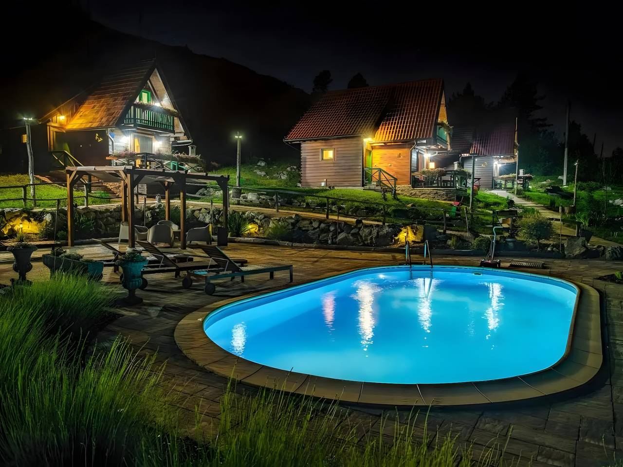 Appartamento intero, Appartamento 'Holiday Park Plitvice Paradise' con vista montagna, balcone e Wifi in Korenica, Lika-Senj