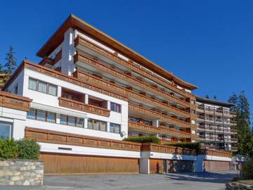 Gîte pour 4 personnes, avec sauna, animaux acceptés à Crans-Montana