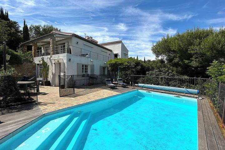 Villa pour 7 personnes, avec piscine à Bandol
