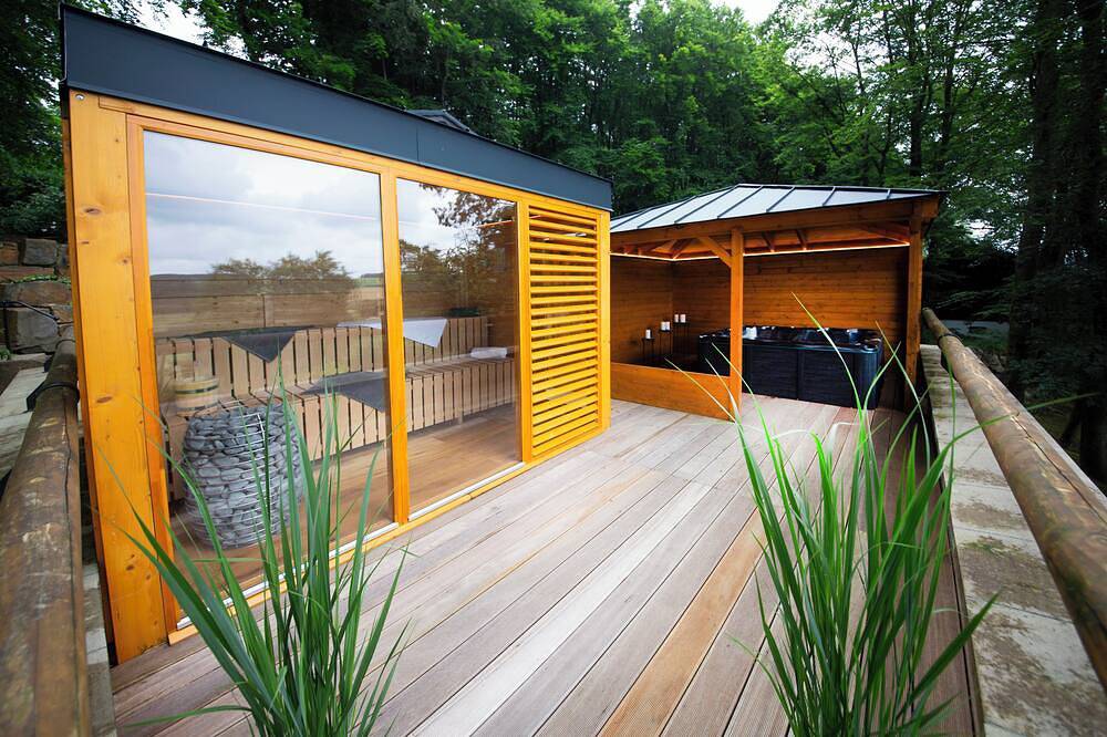 Ganze Wohnung, Teak - Ferienwohnung mit Aussicht , Haustierfreundlich mit Wellnessbereich in Hersdorf, Naturpark Hohes Venn-Eifel