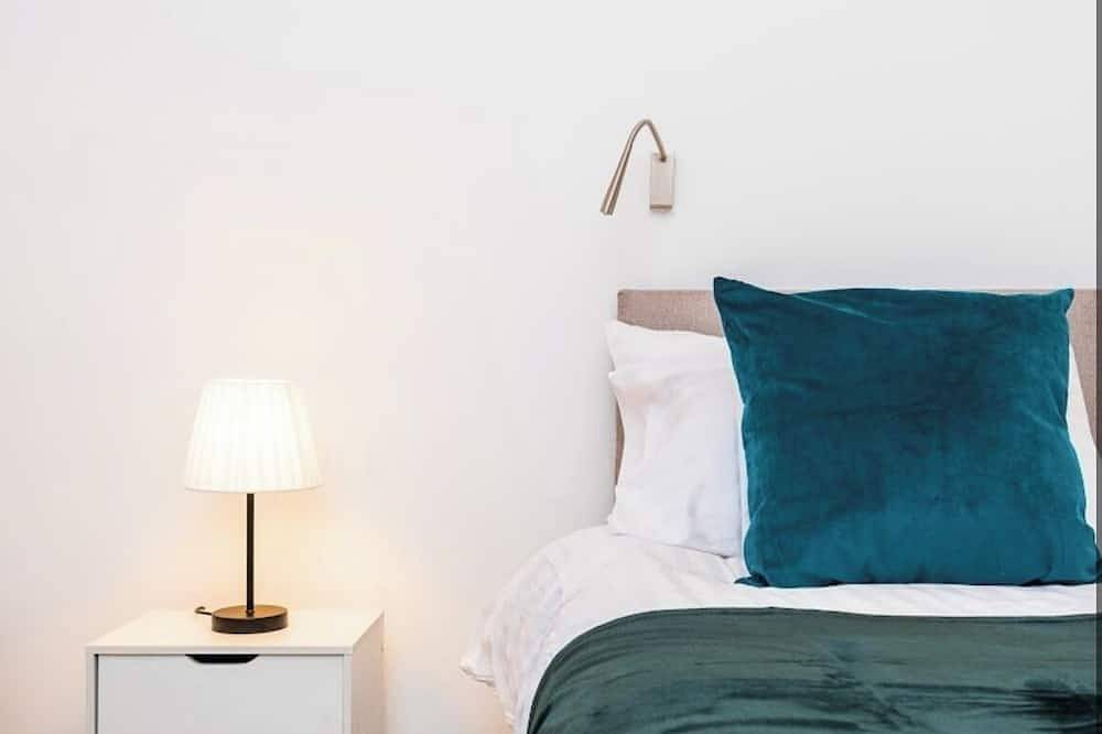 Entire apartment, St Albans Spacious 2 bed, 2 bathrooms apartment Family living space Netflix Wifi in Hertfordshire