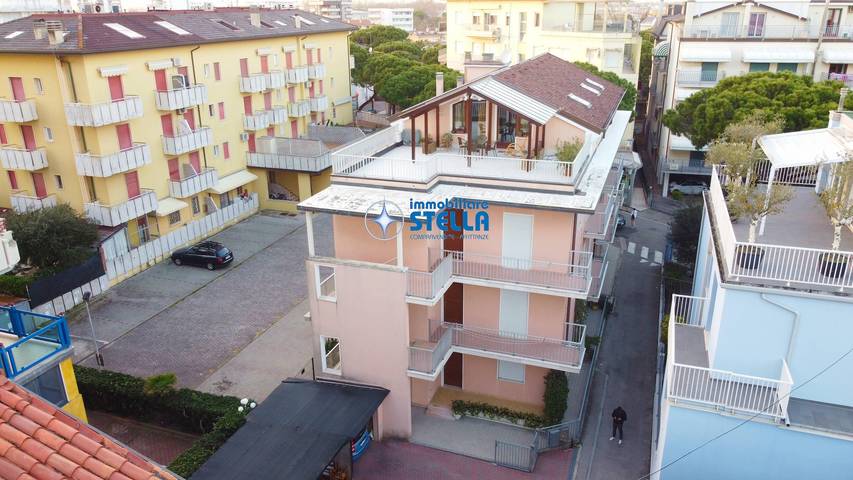 Ganze Wohnung, * Cond. Baraziol_ # [Parking + beach front] in Lido di Jesolo, Jesolo-stadt