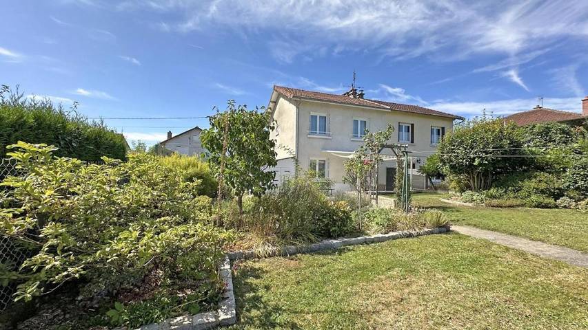 Location de vacances pour 6 personnes, avec jardin à Couzeix - 2