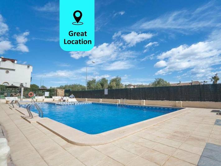 Apartamento para 4 personas, con Terraza y Piscina en La Florida