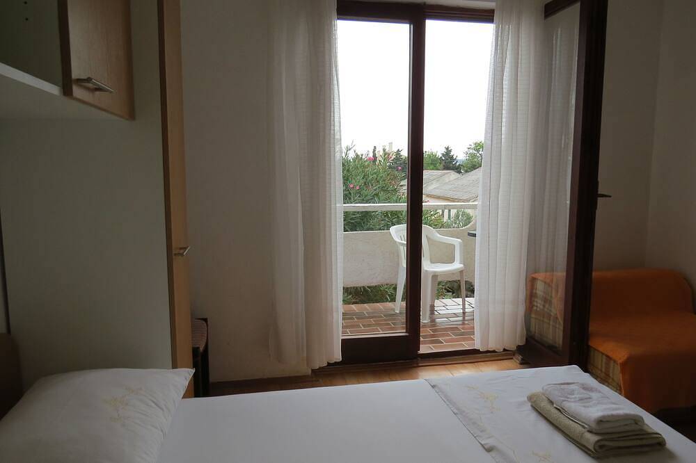 Apartamento entero, Apartamentos Ines - Novalja - isla de Pag. in Novalja, Pag