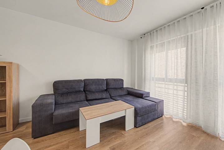 Apartamento entero, Apartamento vacacional "Ejido Centro" con balcón y Wi-Fi in El Ejido, Costa de Almería