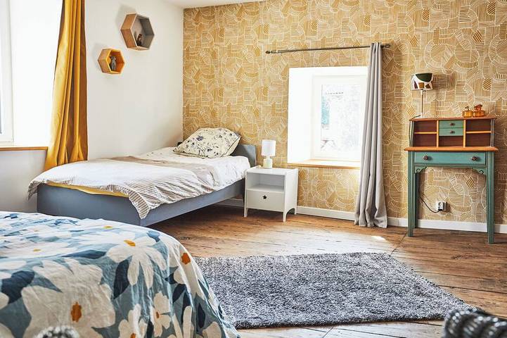 Gîte pour 11 personnes, avec jardin ainsi que terrasse et jacuzzi dans Séreilhac - 4