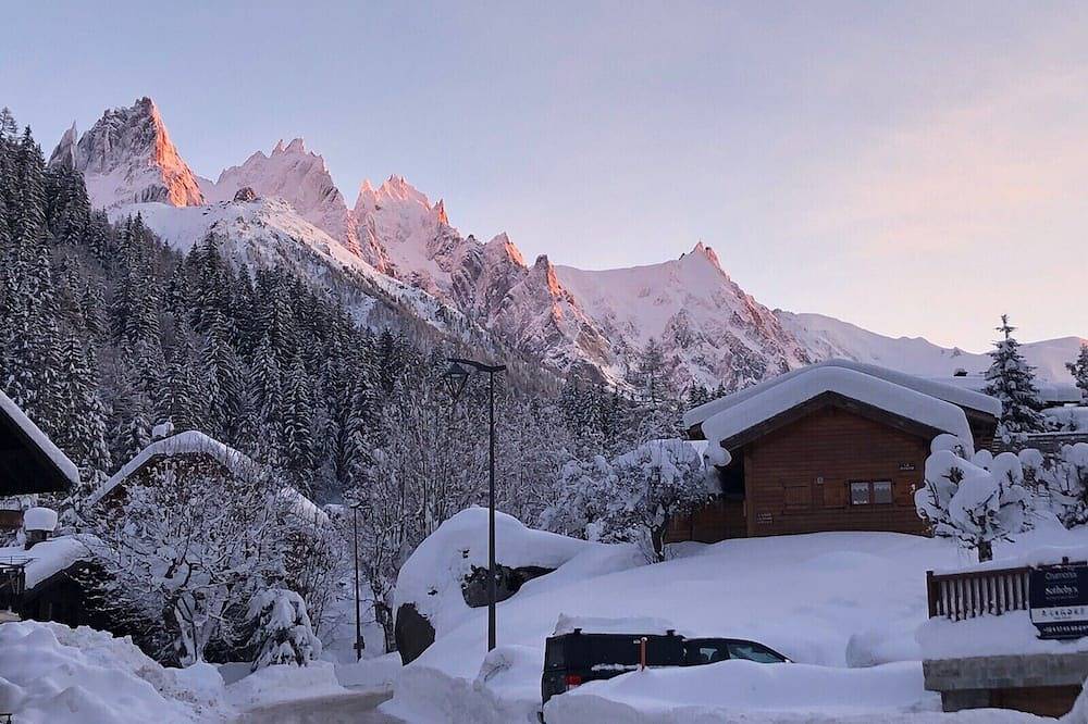 Ganze Wohnung, Schöne 2 Zimmer für 2 bis 4 Personen in ruhigem Weiler mit herrlichem Blick auf den Mont-Blanc in Brevent-Flegere, Chamonix