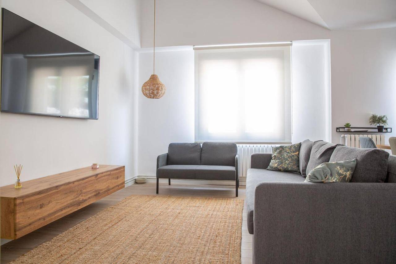 El Canónigo Bardenas in Tudela , Provincia de Navarra