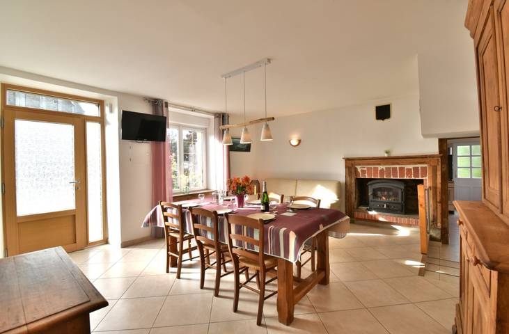 Gîte pour 6 personnes, avec jardin et terrasse, animaux acceptés à Sains - 3