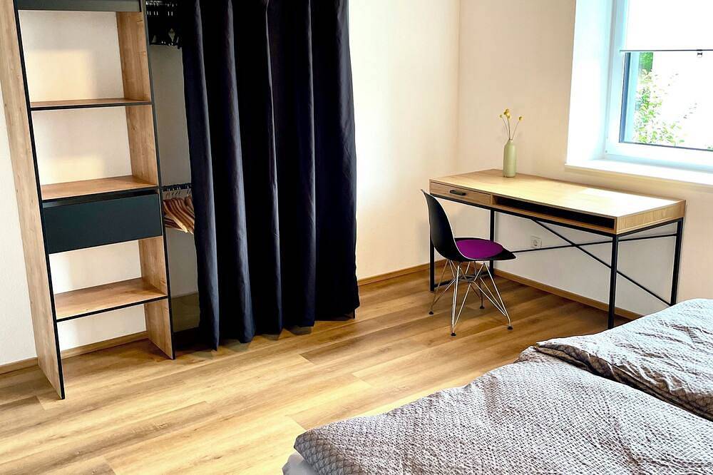 Ganze Wohnung, Stilvolle neue Ferienwohnung (Fides) in Lörrach, Südschwarzwald