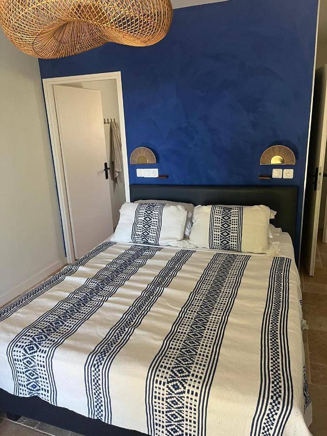Chambre d’hôte pour 2 personnes, avec jardin ainsi que piscine et terrasse à Zonza