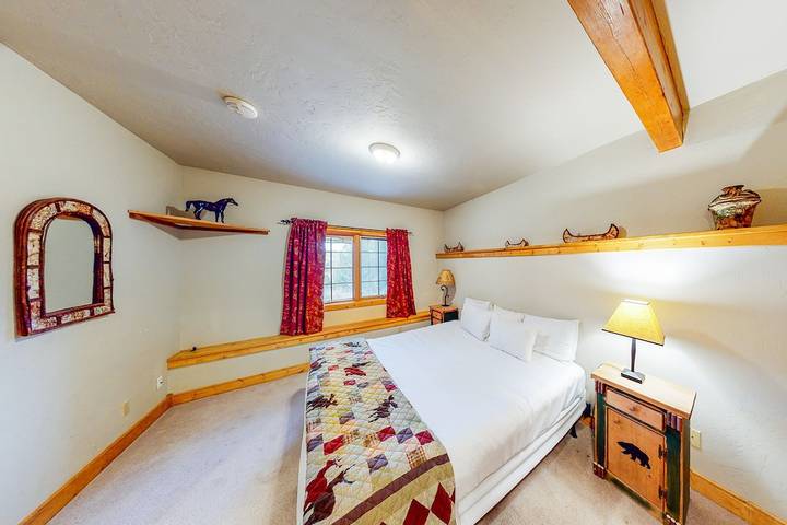 Vacation house for 10 people, with balcony and hot tub as well as sauna in Keystone