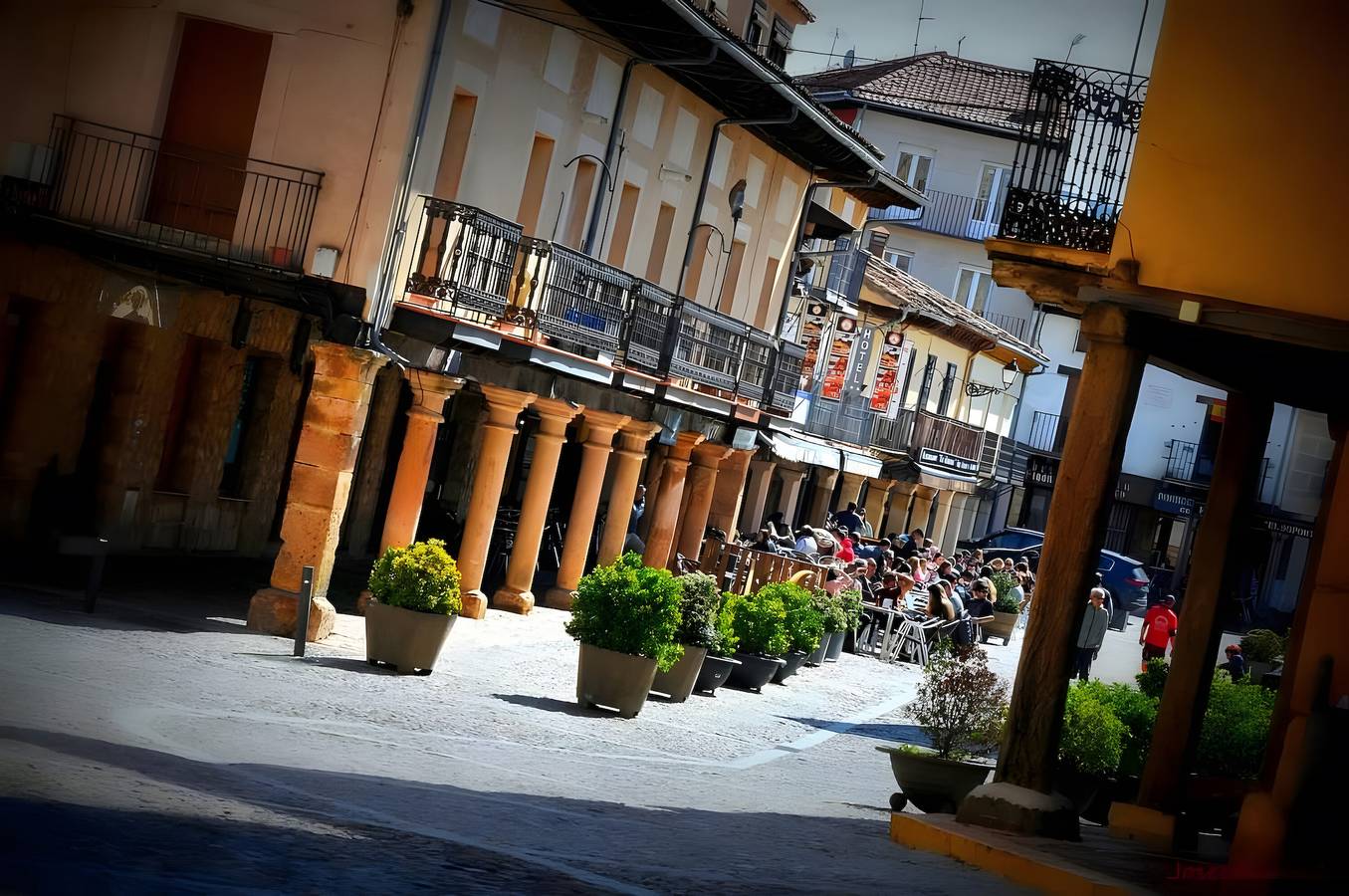 Apartamento 'La Casa De Paloma En La Plaza' con Balcón y Wi-Fi in Riaza, Provincia de Segovia