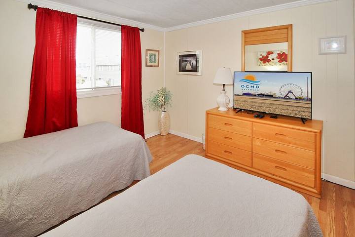 Vacation home for 6 people, with pool in Ocean City