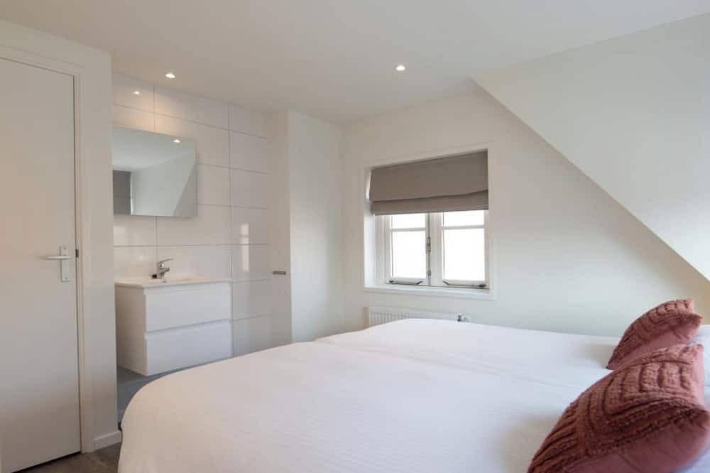 Harry, Luxe woning in het centrum van Nes in Nes, Nederlandse waddeneilanden