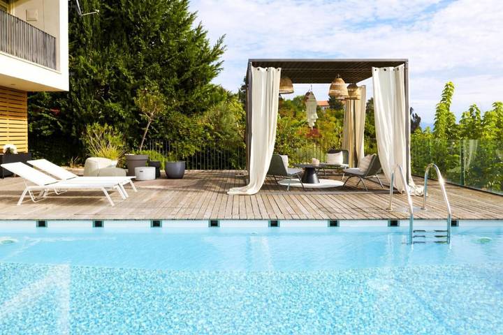 Ferienhaus für 6 Personen, mit Ausblick und Pool sowie Garten und Sauna - 1