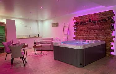 Maison de vacances pour 2 personnes, avec sauna ainsi que terrasse et jacuzzi dans Oise