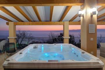Ferienwohnung für 4 Personen, mit Terrasse in Senj
