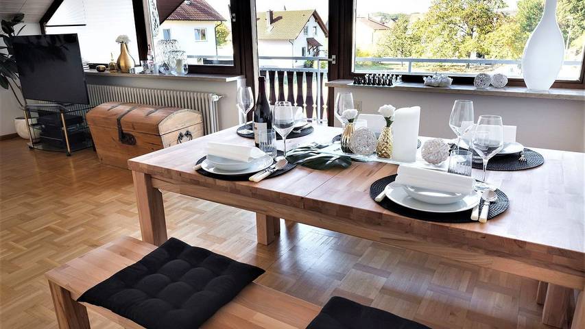 Ferienwohnung für 5 Personen, mit Terrasse und Balkon/Terrasse in Sasbach am Kaiserstuhl