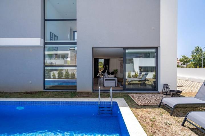 Casa rural para 6 personas, con Balcón y Terraza además de Jardín y Piscina en Sintra - 2