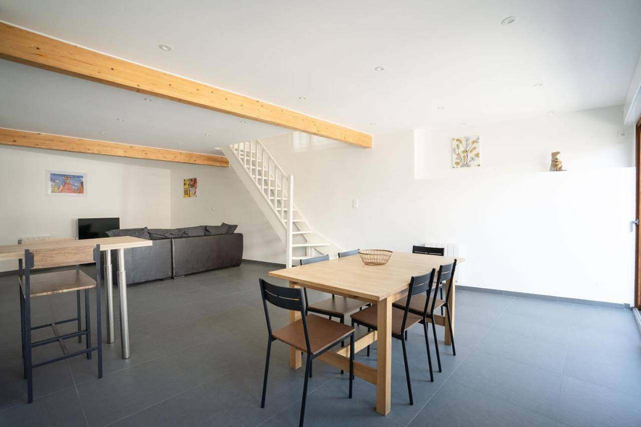 Three-Bedroom Home in Saint-Sandoux, Parc naturel régional des Volcans d'Auvergne