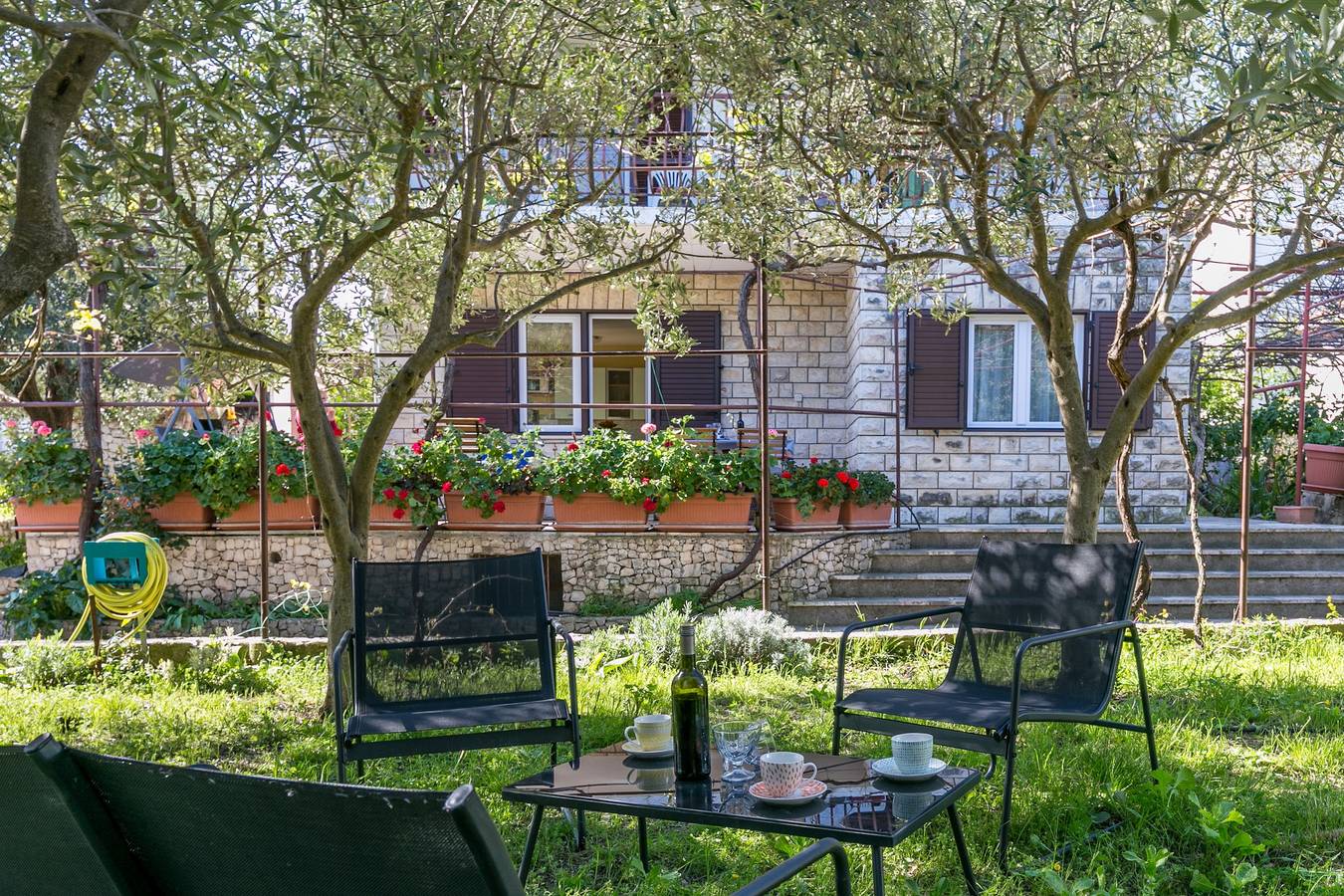 4-Zimmer-Haus mit Terrasse Okrug Donji, Ciovo K-2403 in Okrug Donji, Ciovo