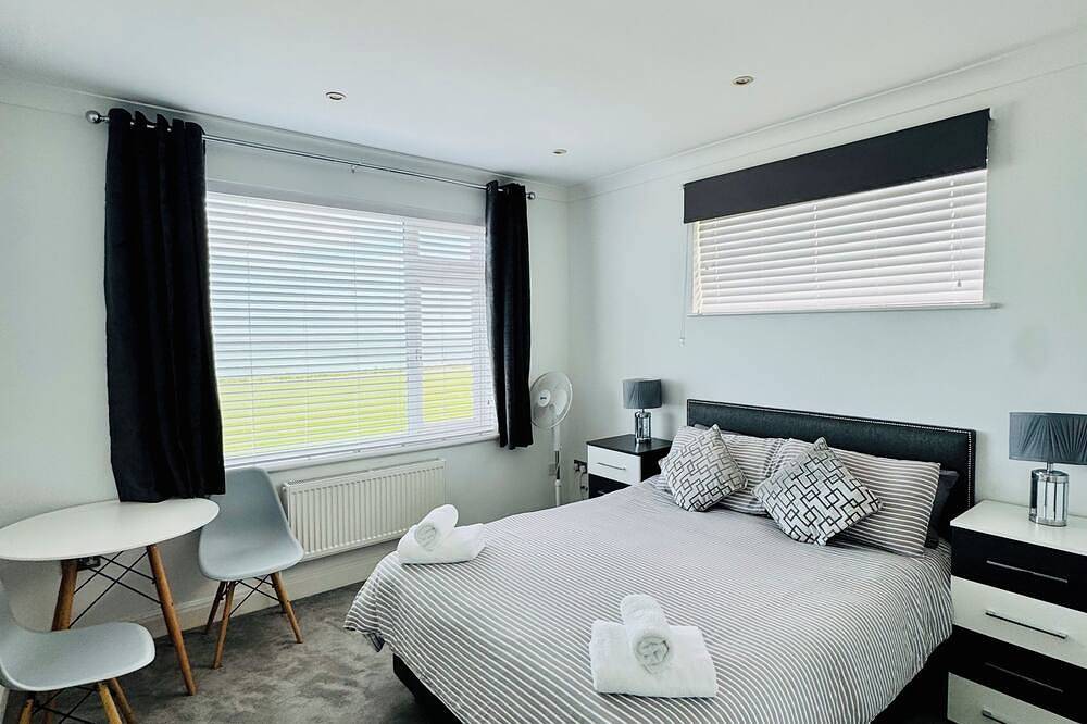 Ganze Wohnung, Stunning Sea-Facing Flat in Palm Bay, Margate – Your Coastal Retreat Awaits! in Botany Bay, Kent
